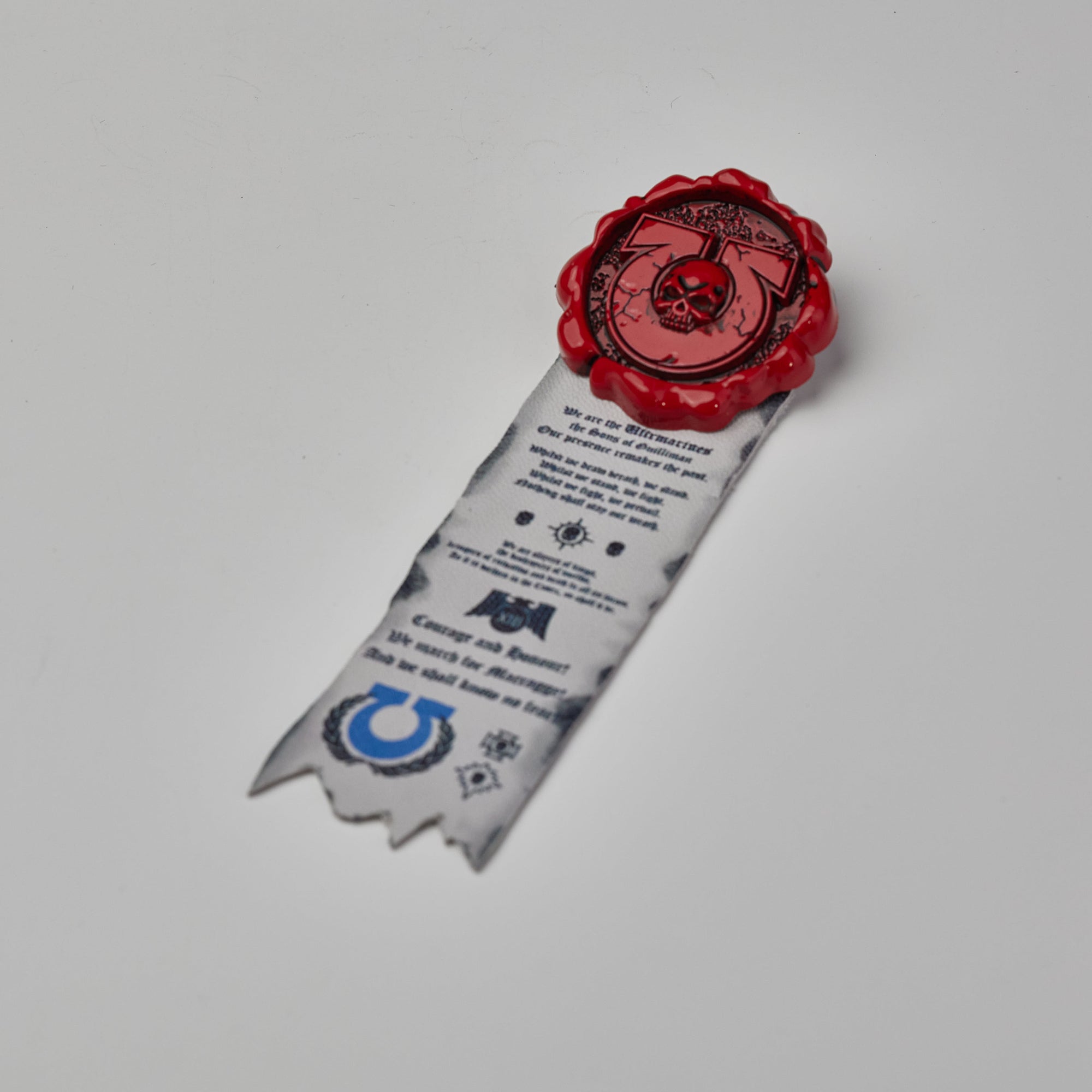 Warhammer 40K Roboute Guilliman Purity Seals Ultramarines Brooch Starforged